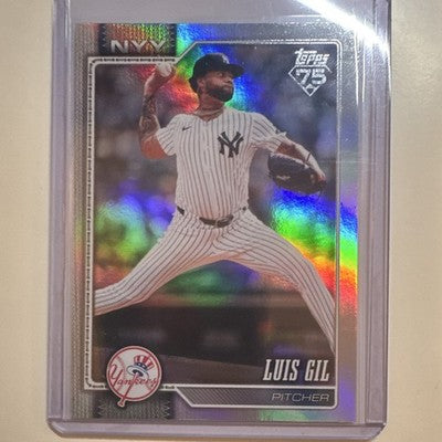 Topps 2025 Luis Gil New York Yankees RC Rookie #594 Rainbow Foil