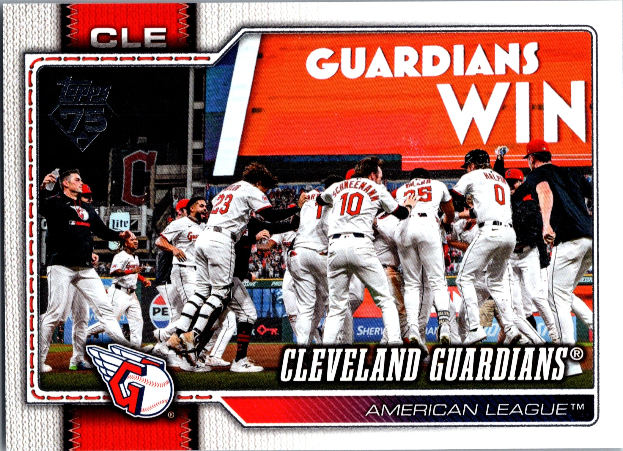 2026 Topps Cleveland Guardians #492 Cleveland Guardians Near Mint or Better