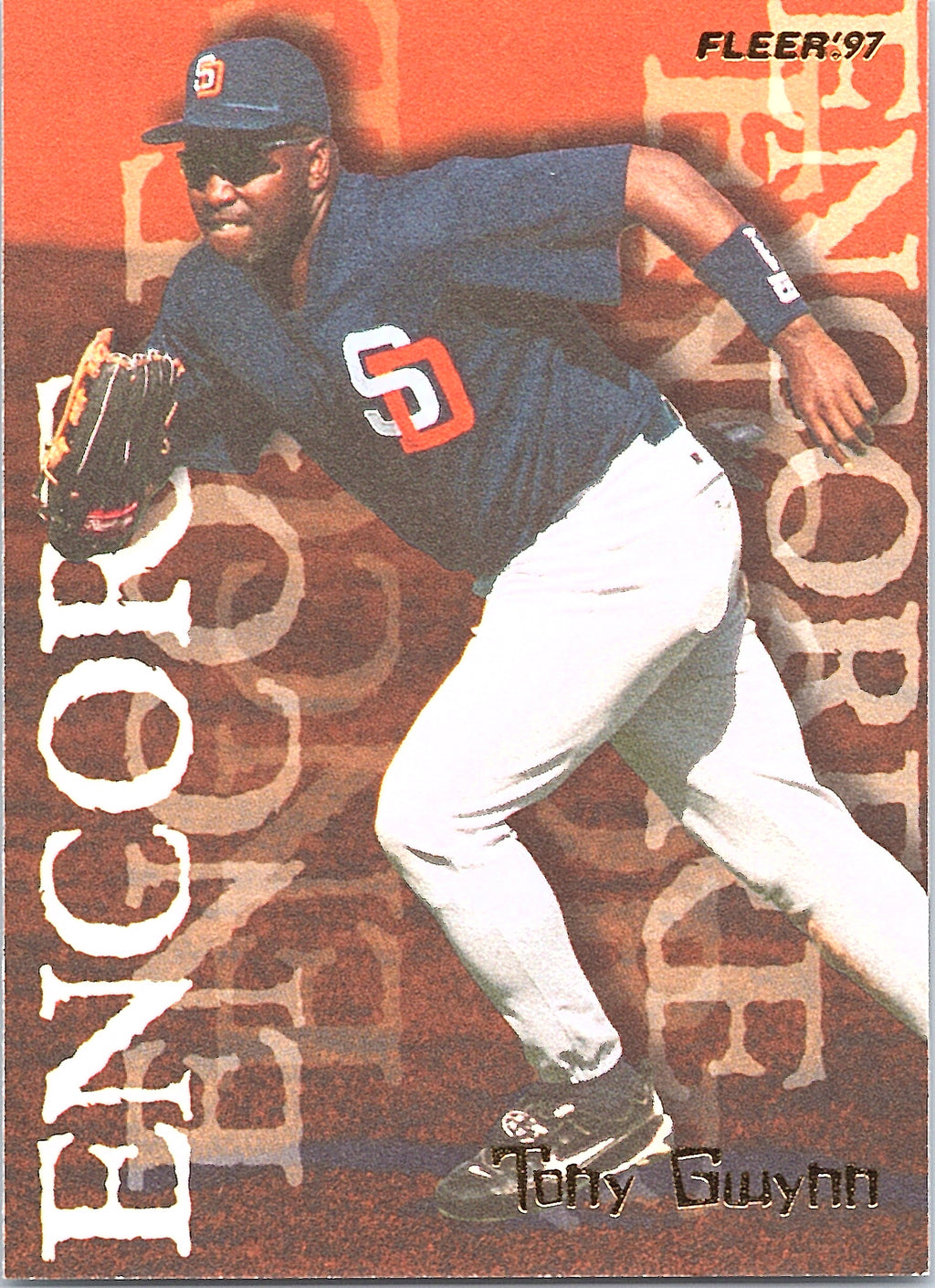 1997 Fleer Tony Gwynn #702 San Diego Padres Excellent