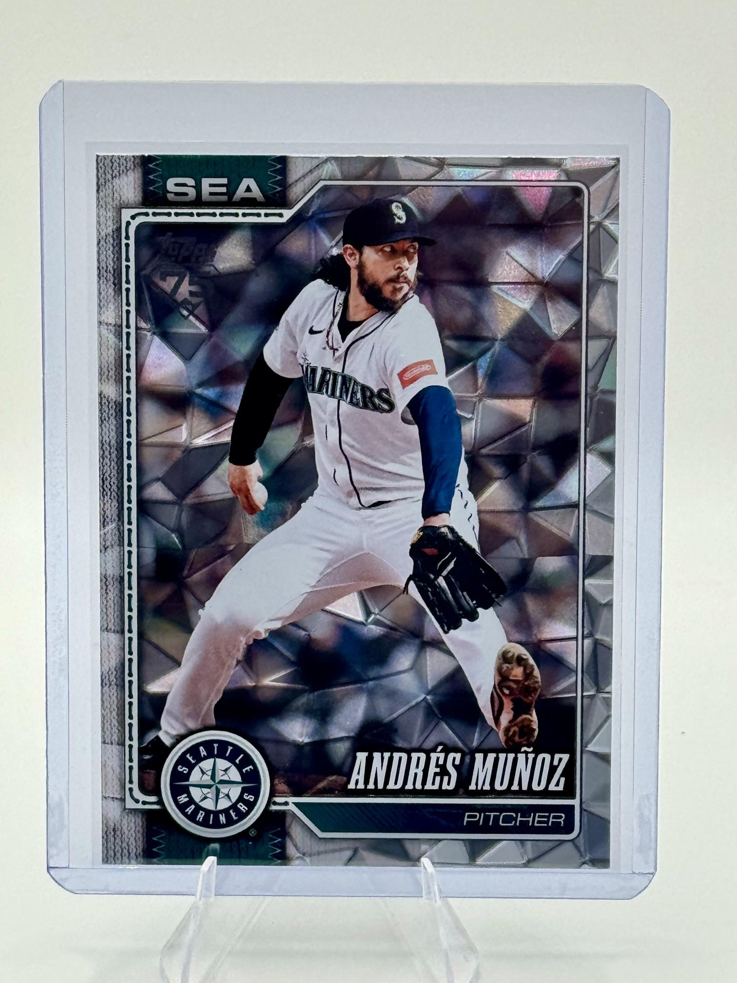 2026 Topps Andrés Muñoz #574 Diamante Foil Mariners Near Mint