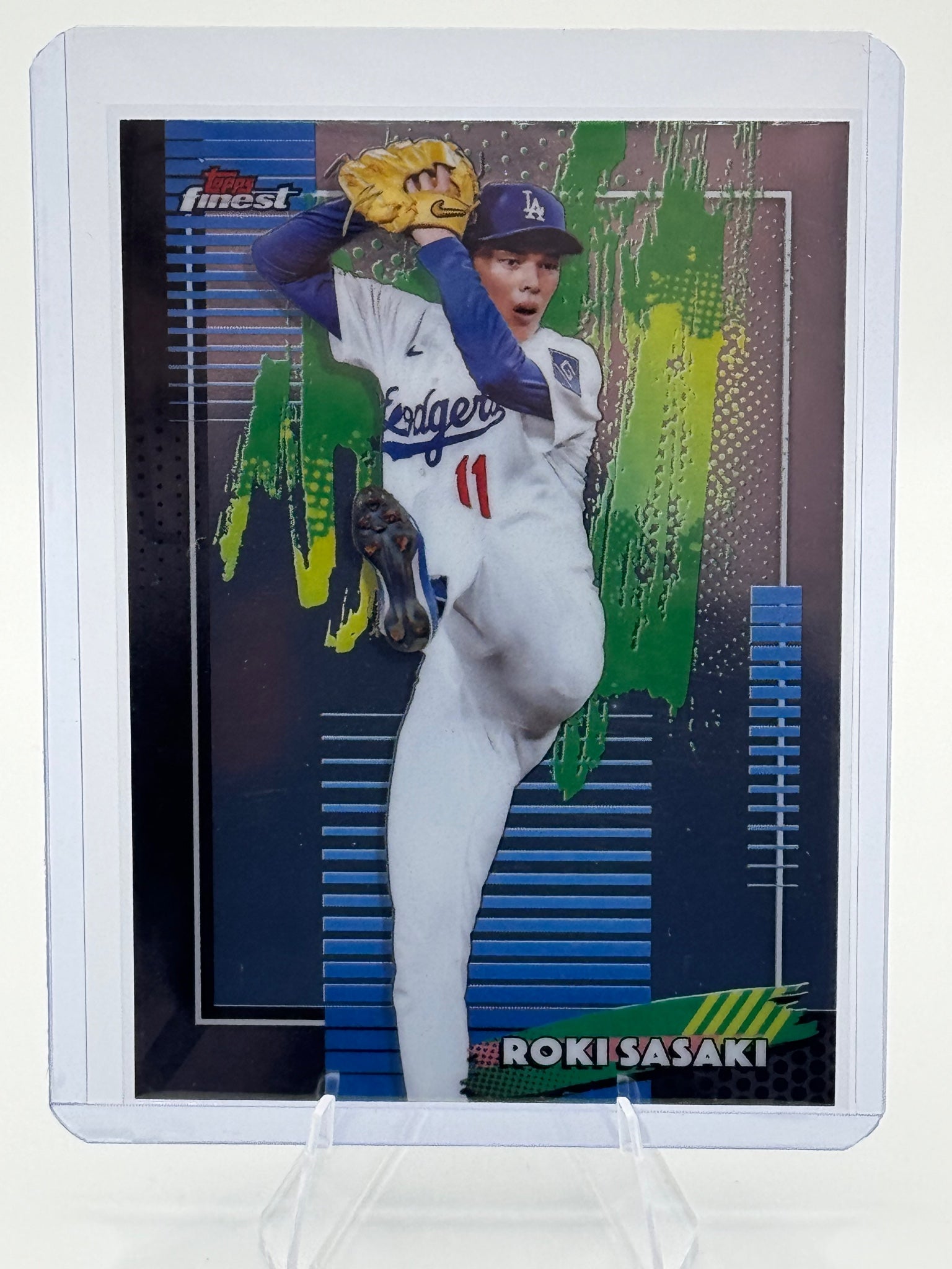 2026 Topps Finest Roki Sasaki #11 Common Los Angeles Dodgers Near Mint