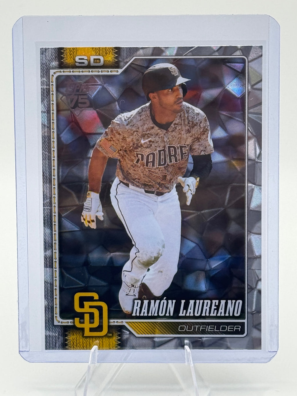 2026 Topps Ramón Laureano #519 Diamante Foil San Diego Padres Near Mint