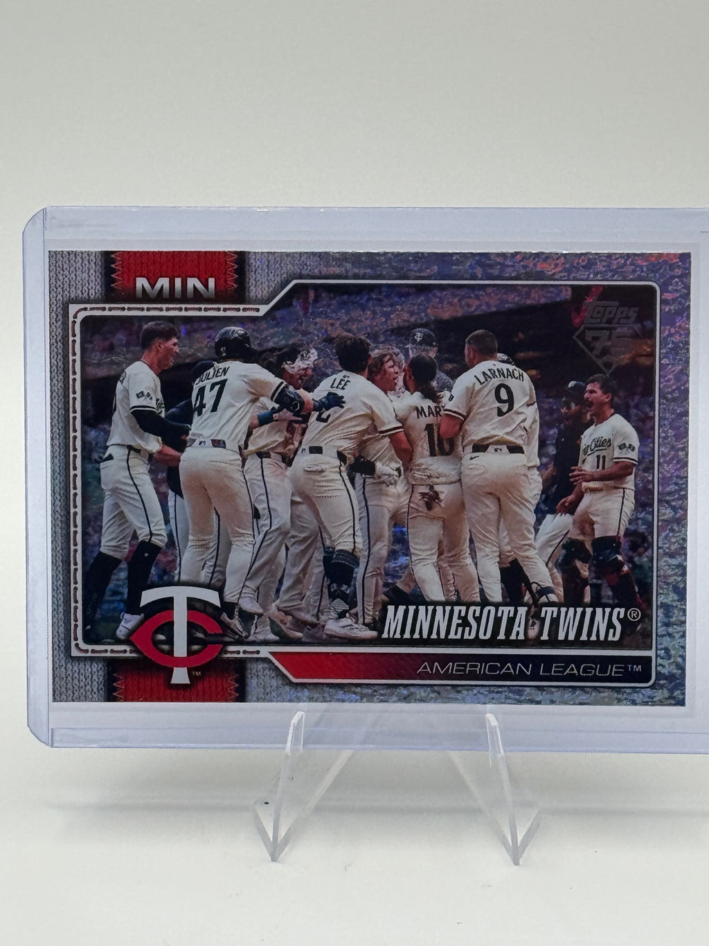 2026 Topps Minnesota Twins #491 Holo Foil Minnesota Twins Near Mint or Better