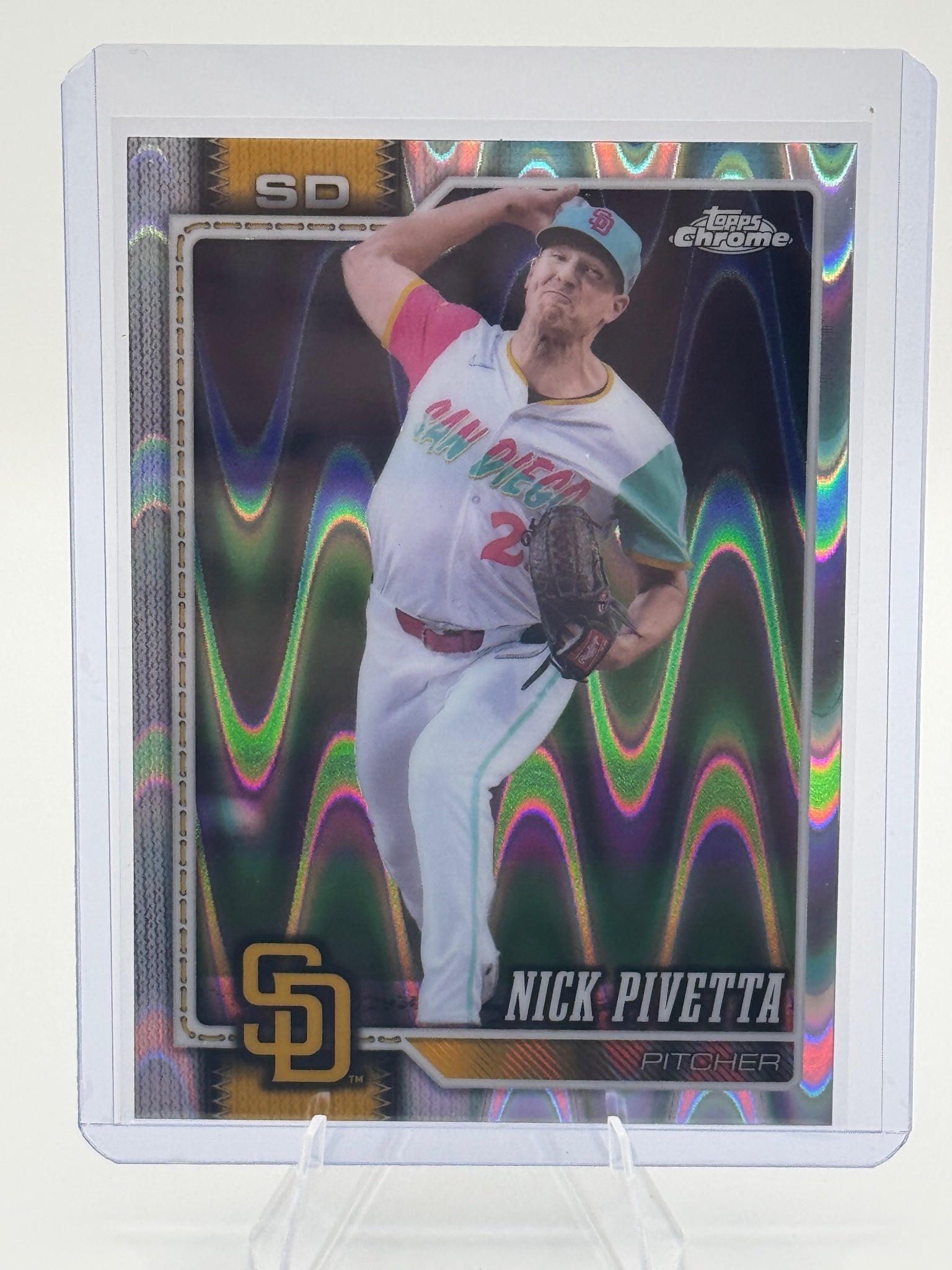 2026 Topps Chrome Nick Pivetta #96 Raywave Refractors San Diego Padres NM