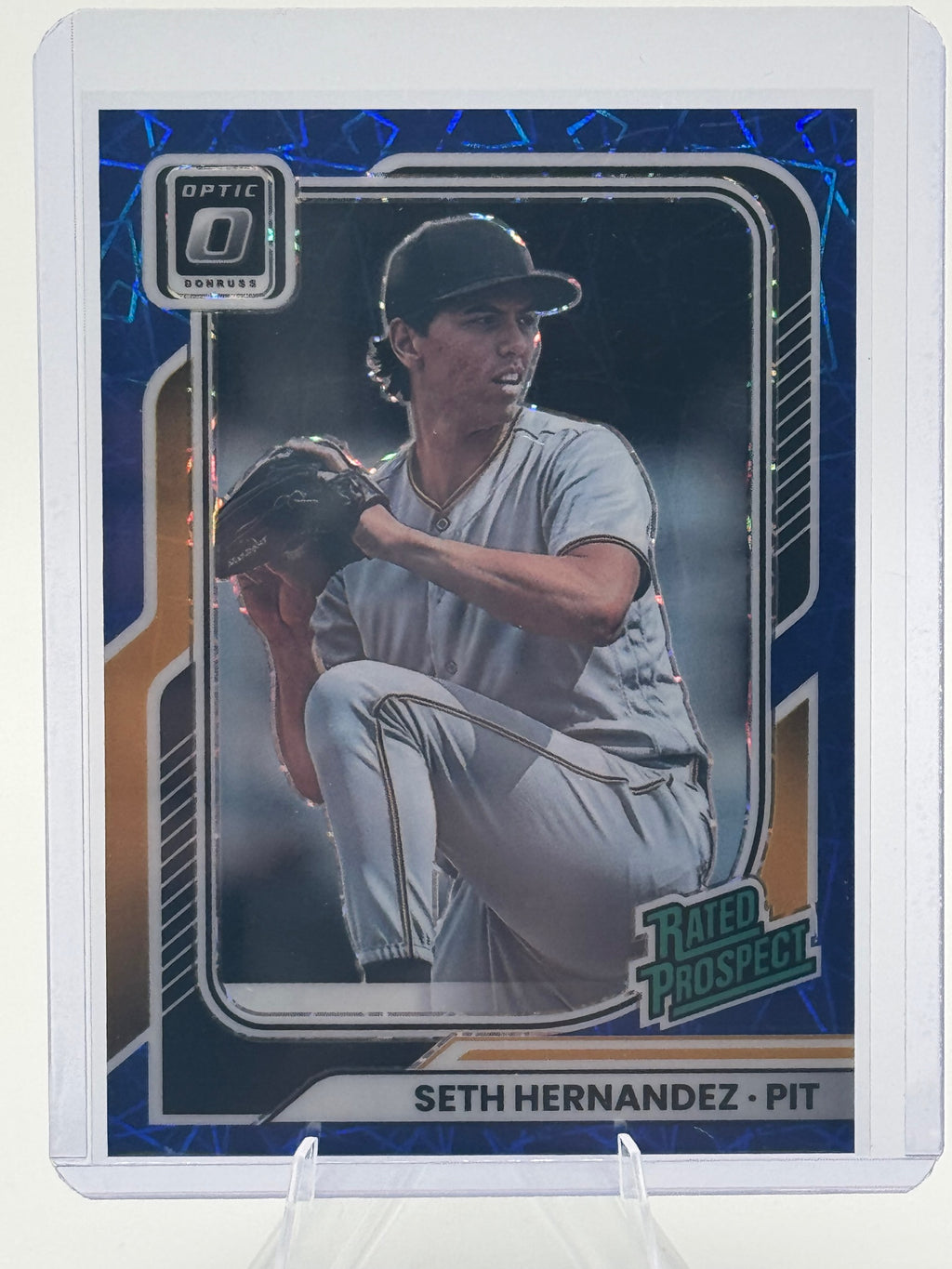 2026 Donruss Seth Hernandez #124 Optic Blue Velocity Pittsburgh Pirates NM