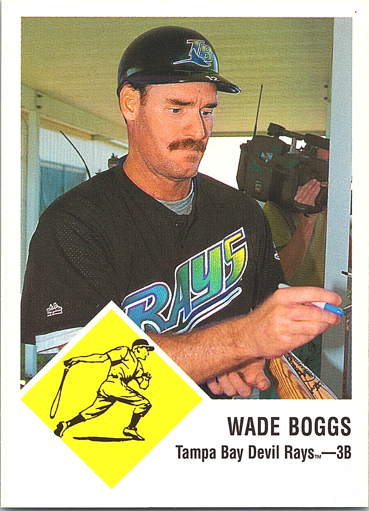 1998 Fleer Tradition Wade Boggs #121 Vintage Tampa Bay Devil Rays Excellent